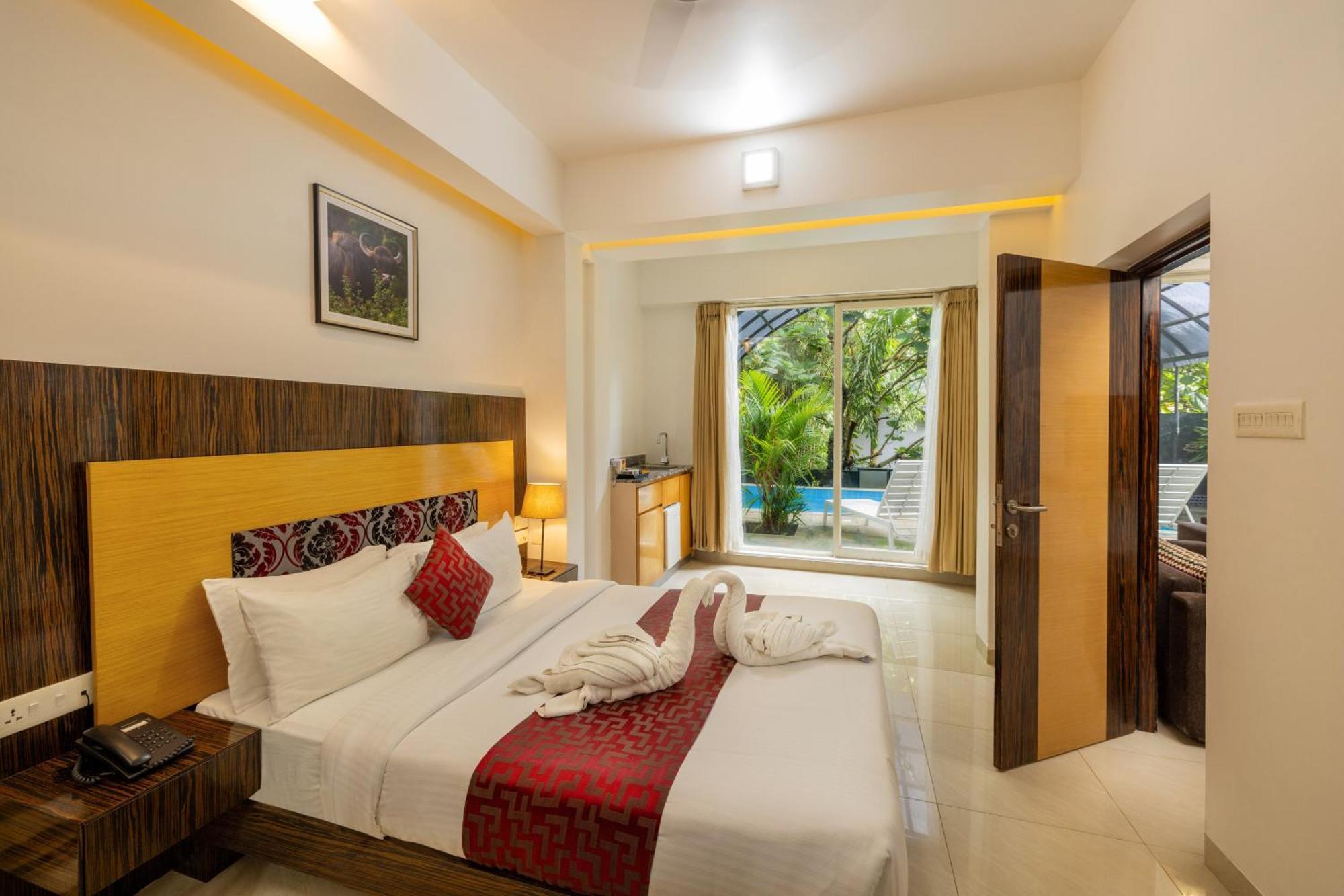 Casa Rio Resorts Athirappilly Extérieur photo