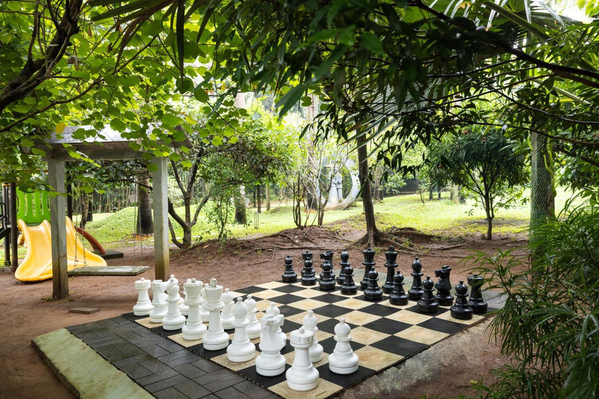 Casa Rio Resorts Athirappilly Extérieur photo